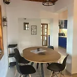 Private House Near Amarynthos, Evia, Greece Σπίτι διακοπών